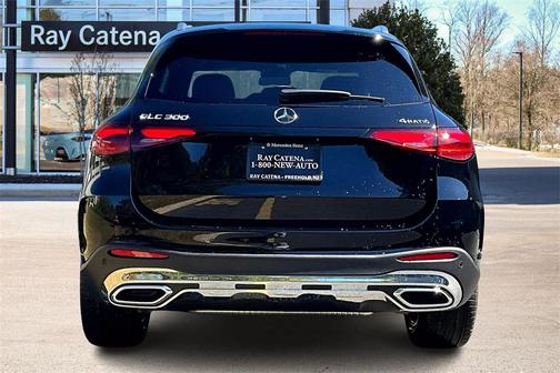 2026 Mercedes-Benz GLC 300 4MATIC