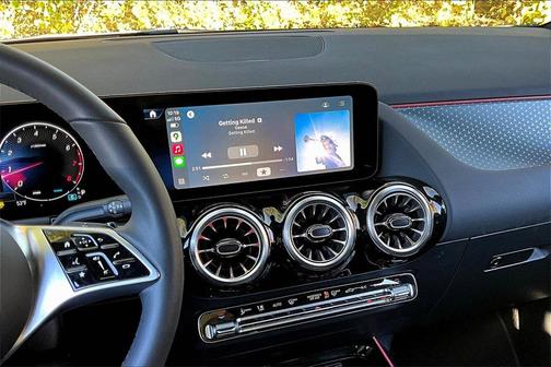 2025 Mercedes-Benz GLA 250 4MATIC