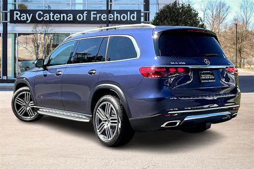 2026 Mercedes-Benz GLS 450 4MATIC