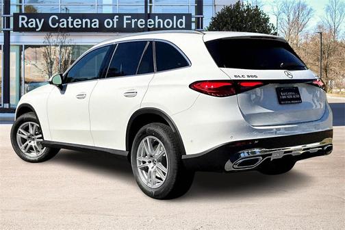 2026 Mercedes-Benz GLC 300 4MATIC