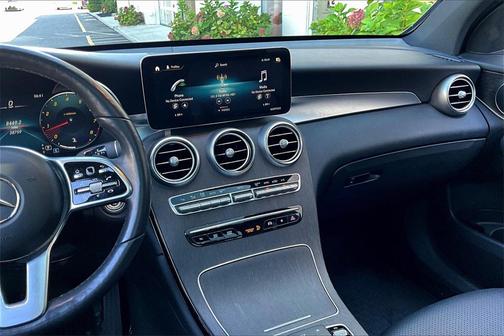 2021 Mercedes-Benz GLC 300 4MATIC