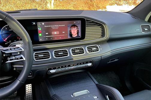 2025 Mercedes-Benz GLS 580 4MATIC