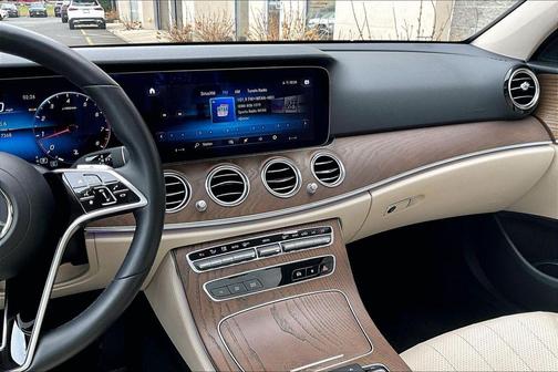 MANUFAKTUR Cardinal Red Metallic 2023 Mercedes-Benz E-Class 4MATIC