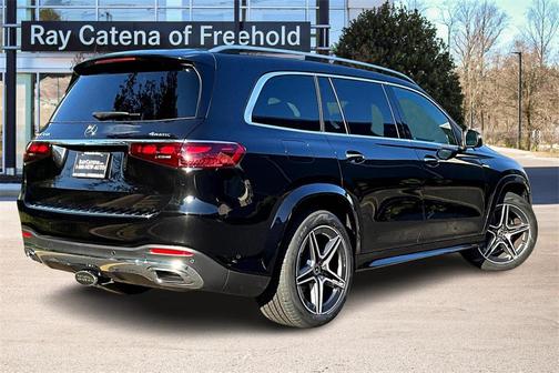 2024 Mercedes-Benz GLS 450 4MATIC
