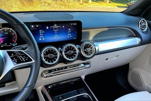 2025 Mercedes-Benz GLB 250 4MATIC