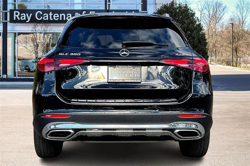 2026 Mercedes-Benz GLC 300 4MATIC