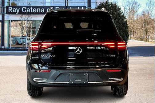 2025 Mercedes-Benz EQB 300 4MATIC