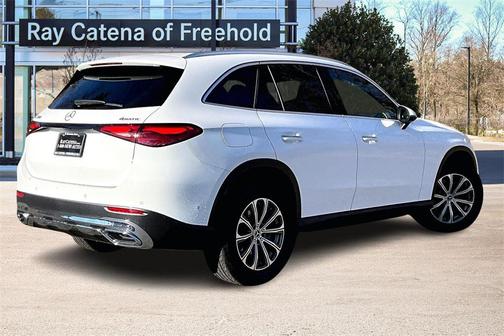 2025 Mercedes-Benz GLC 300 4MATIC