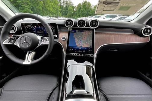 2025 Mercedes-Benz GLC 350e Base