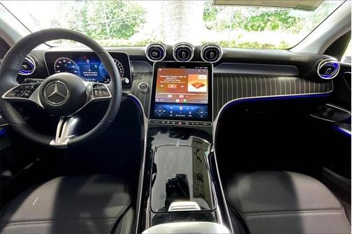 2025 Mercedes-Benz GLC 350e Base
