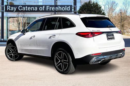 2026 Mercedes-Benz GLC 300 4MATIC