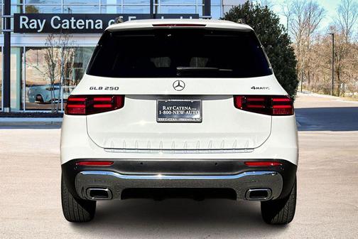 2025 Mercedes-Benz GLB 250 4MATIC