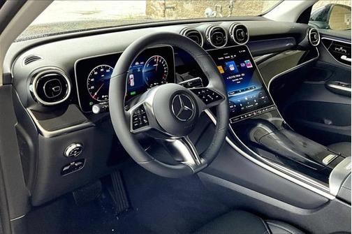 2025 Mercedes-Benz GLC 350e Base