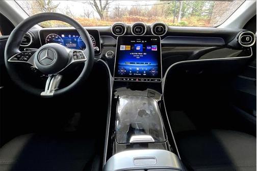 2025 Mercedes-Benz GLC 350e Base