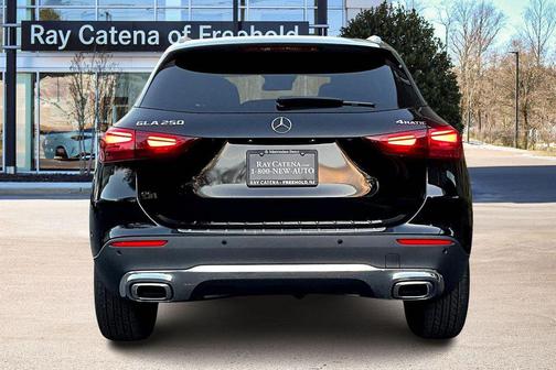2025 Mercedes-Benz GLA 250 4MATIC