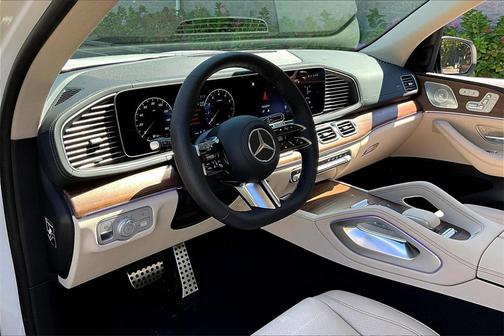 2026 Mercedes-Benz GLS 450 4MATIC