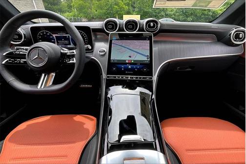 2025 Mercedes-Benz GLC 350e Base