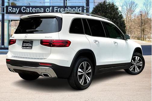 2025 Mercedes-Benz GLB 250 4MATIC