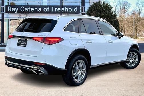 2025 Mercedes-Benz GLC 300 4MATIC