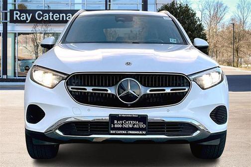 2025 Mercedes-Benz GLC 300 4MATIC