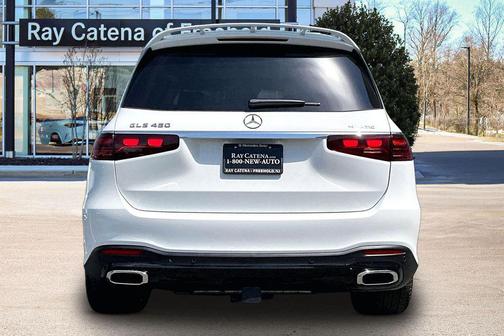 Polar White 2026 Mercedes-Benz GLS 450 4MATIC