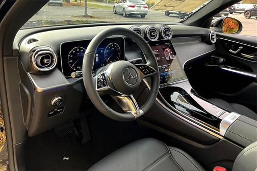 2026 Mercedes-Benz GLC 300 4MATIC