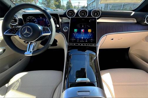 2026 Mercedes-Benz GLC 300 4MATIC