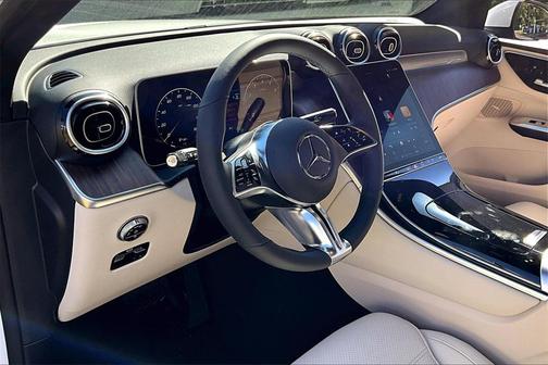 2026 Mercedes-Benz GLC 300 4MATIC