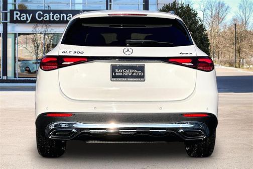 2026 Mercedes-Benz GLC 300 4MATIC