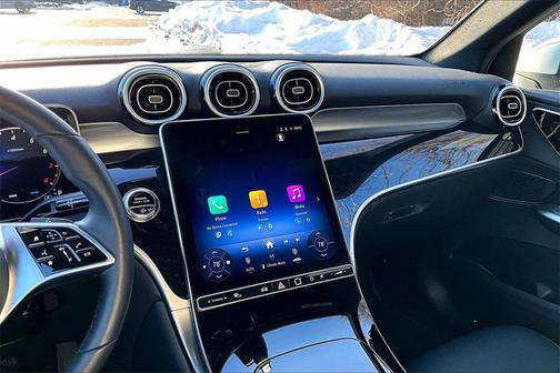 2026 Mercedes-Benz GLC 300 4MATIC