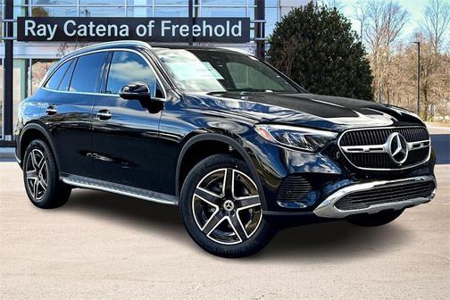 2026 Mercedes-Benz GLC 300 4MATIC