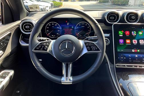 2025 Mercedes-Benz GLC 300 4MATIC
