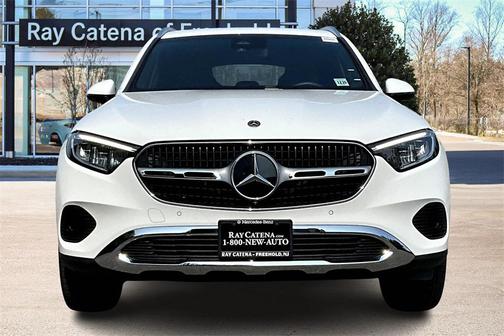2025 Mercedes-Benz GLC 300 4MATIC