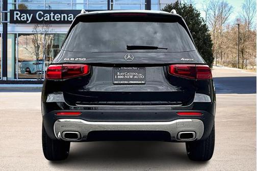 2025 Mercedes-Benz GLB 250 4MATIC