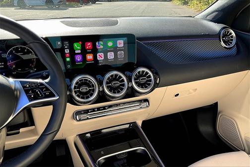 2025 Mercedes-Benz GLA 250 4MATIC