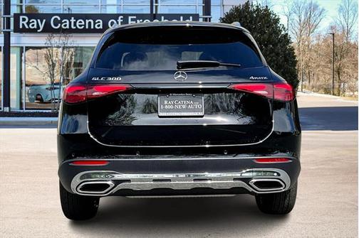2025 Mercedes-Benz GLC 300 4MATIC