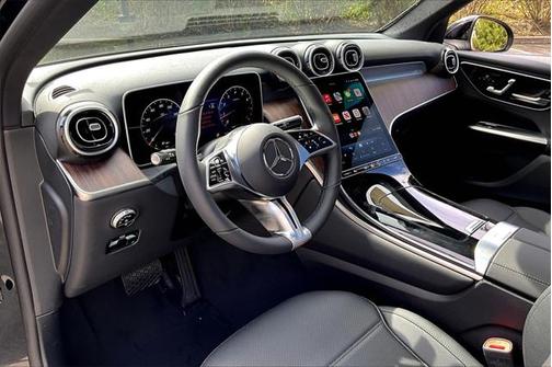 2025 Mercedes-Benz GLC 300 4MATIC