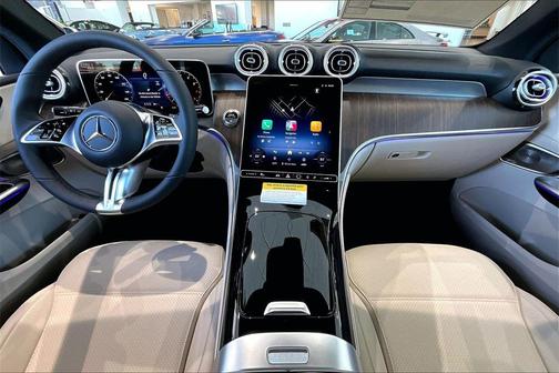 2026 Mercedes-Benz GLC 300 4MATIC