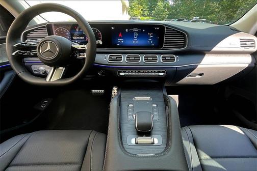 2026 Mercedes-Benz GLS 450 4MATIC