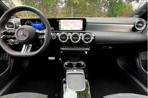 2025 Mercedes-Benz CLA 250 4MATIC