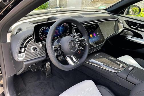 Obsidian 2026 Mercedes-Benz AMG E 53 E 4MATIC+