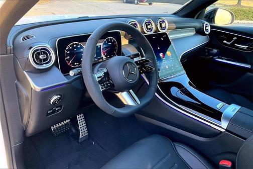 2026 Mercedes-Benz GLC 300 4MATIC