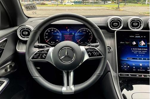 2025 Mercedes-Benz GLC 300 4MATIC