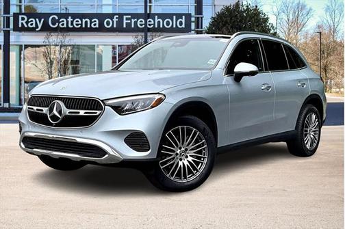 2025 Mercedes-Benz GLC 300 4MATIC