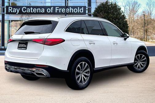 Polar White 2026 Mercedes-Benz GLC 300 4MATIC