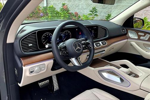 2026 Mercedes-Benz GLS 450 4MATIC