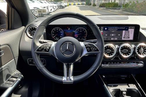 2025 Mercedes-Benz GLA 250 4MATIC