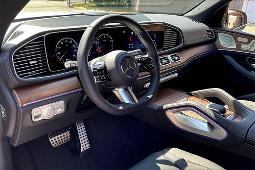 2025 Mercedes-Benz GLS 450 4MATIC