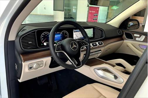 2025 Mercedes-Benz GLE 450e 4MATIC