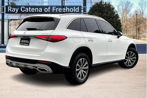 2023 Mercedes-Benz GLC 300 4MATIC